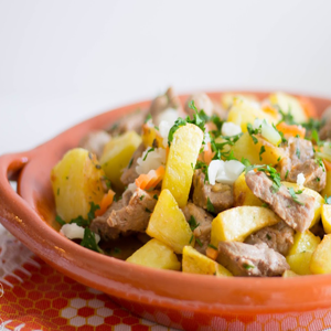 CARNE DE PORCO À PORTUGUESA